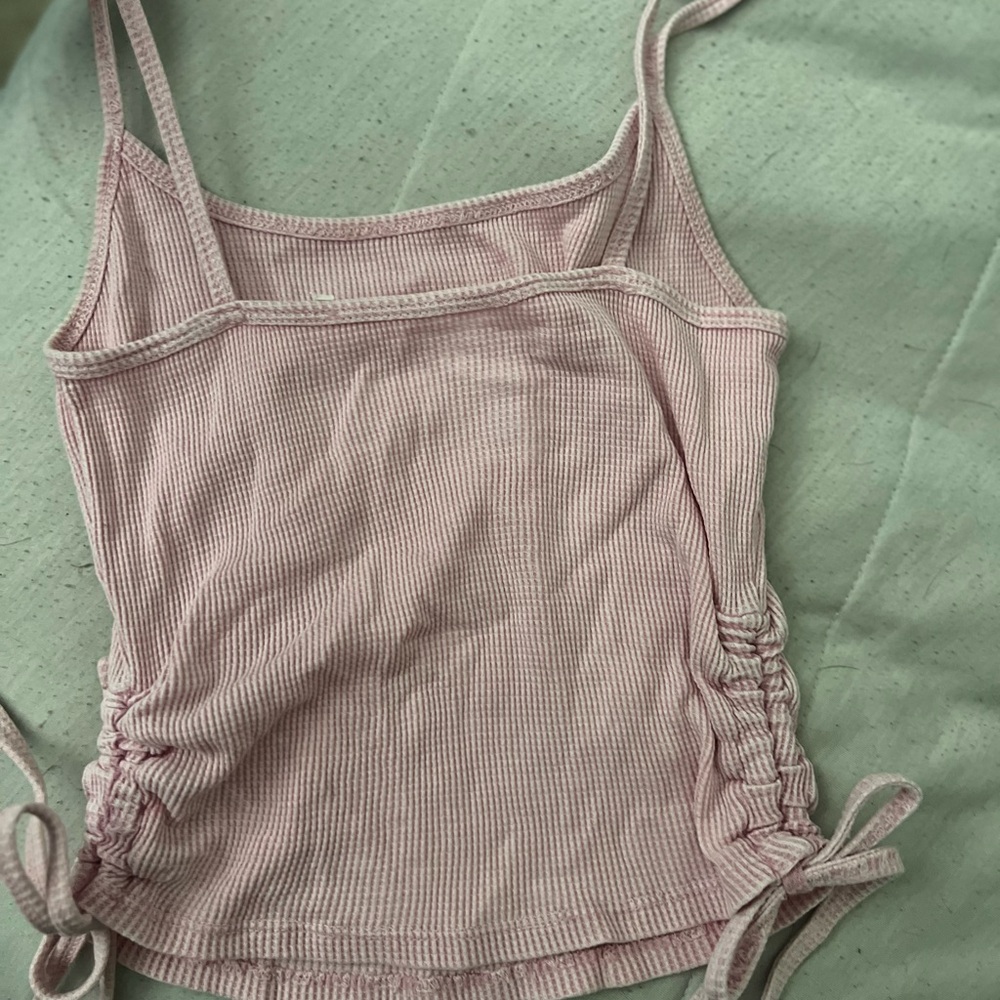 Pink Ribbed Tank Top - Picture 2 of 3